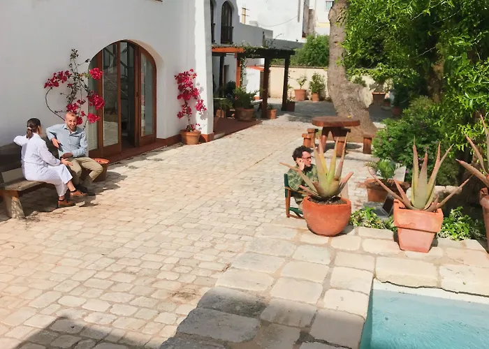 Hotel Coliving Add Livitum 4*